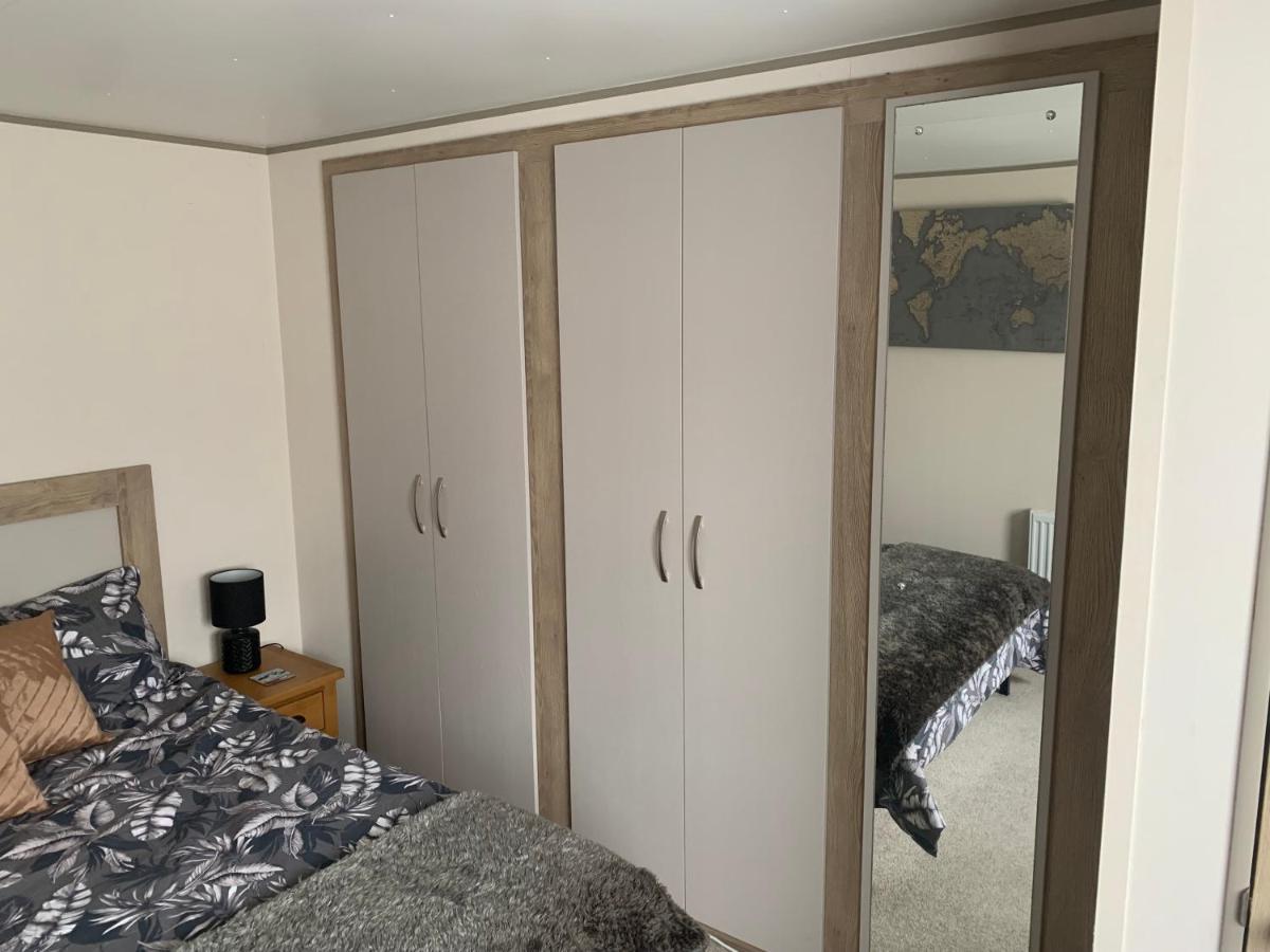 The Palm - Large Static Caravan Near Margate, Kent Hotel Birchington-on-Sea ภายนอก รูปภาพ